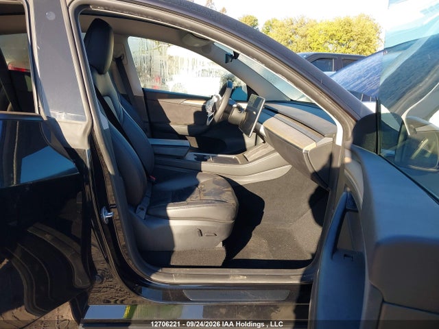 Tesla Model Y 2023 LRWYGDEE6PC137105 Image 5