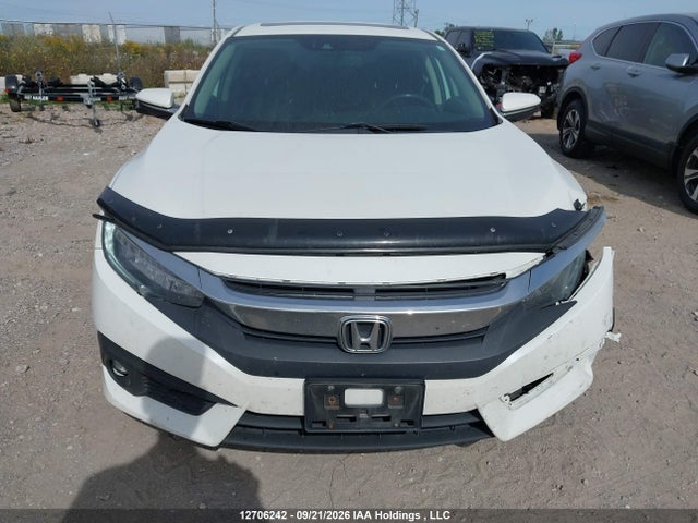 Honda Civic Touring 2017 2HGFC1F97HH109576 Image 12