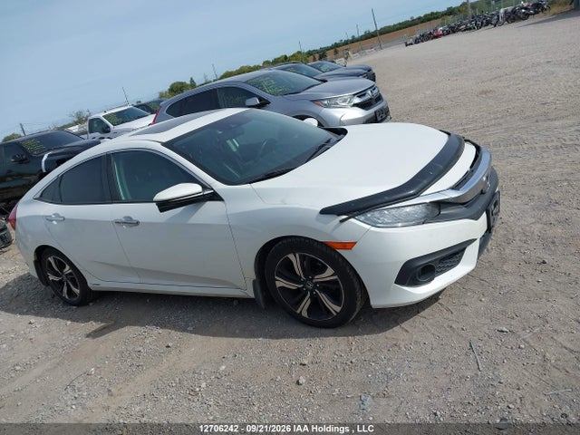Honda Civic Touring 2017 2HGFC1F97HH109576 Image 13