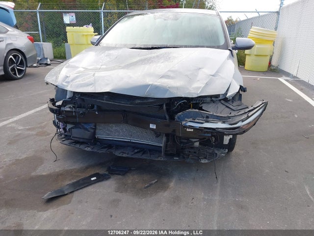 Продажа на аукционе авто 2025 Hyundai Elantra Essential, vin: KMHLM4DG8SU858369, номер лота: 12706247