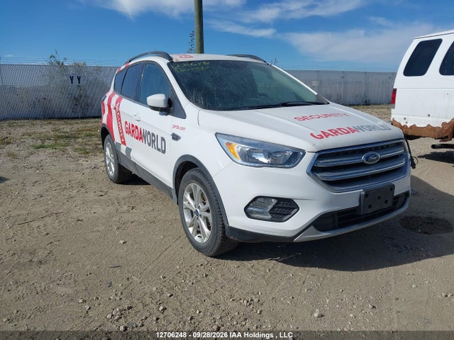 Ford ESCAPE SE 2018 1FMCU9GD2JUC80721 Image 17