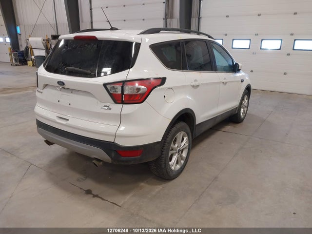 Ford ESCAPE SE 2018 1FMCU9GD2JUC80721 Image 4