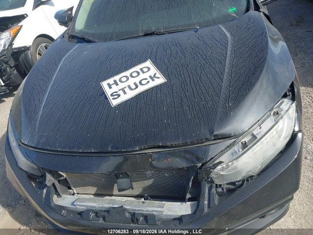 Honda Civic Touring 2019 2HGFC1F90KH100385 Image 10