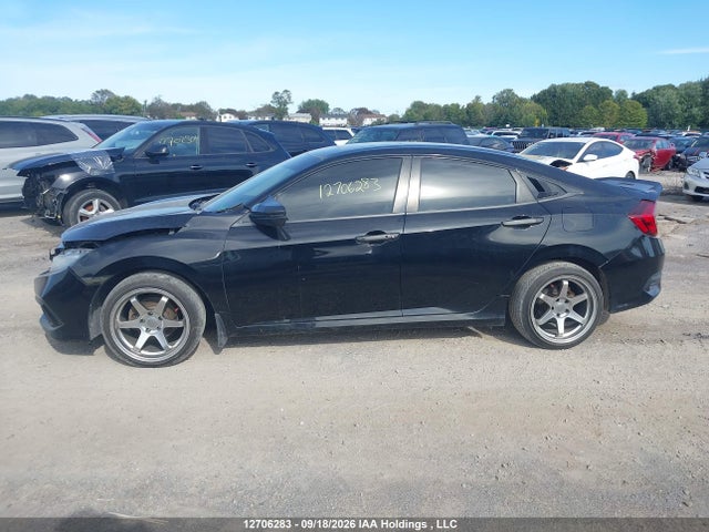 Honda Civic Touring 2019 2HGFC1F90KH100385 Image 14