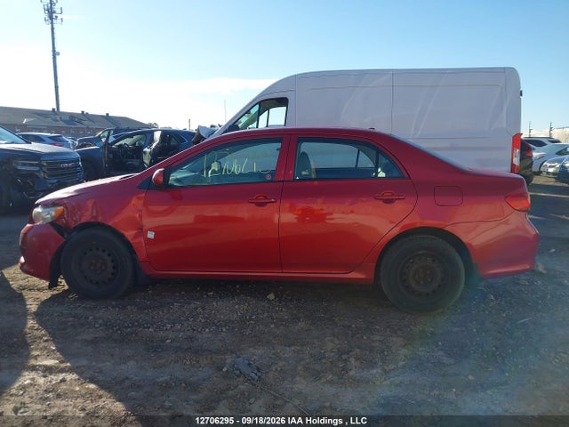Продаж на аукціоні авто 2010 Toyota Corolla Le, vin: 2T1BU4EE2AC305452, номер лоту: 12706295