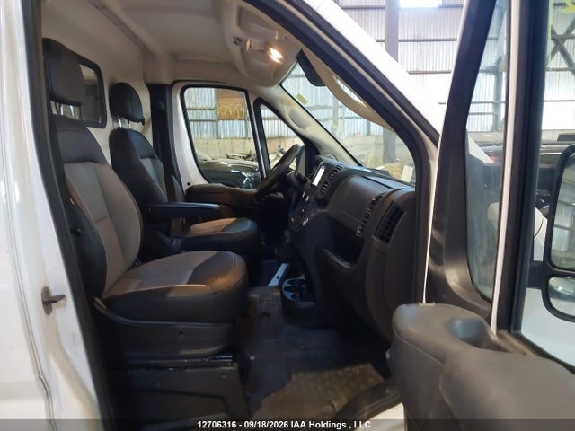 2025 Ram Promaster 3500 3500 High მანქანა იყიდება აუქციონზე, vin: 3C6MRVJG4SE543921, აუქციონის ნომერი: 12706316