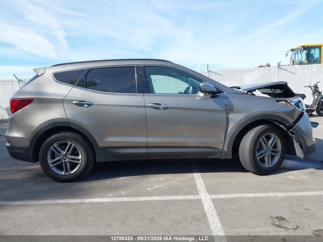 5XYZU3LB1HG394303 Hyundai SANTA FE SPORT