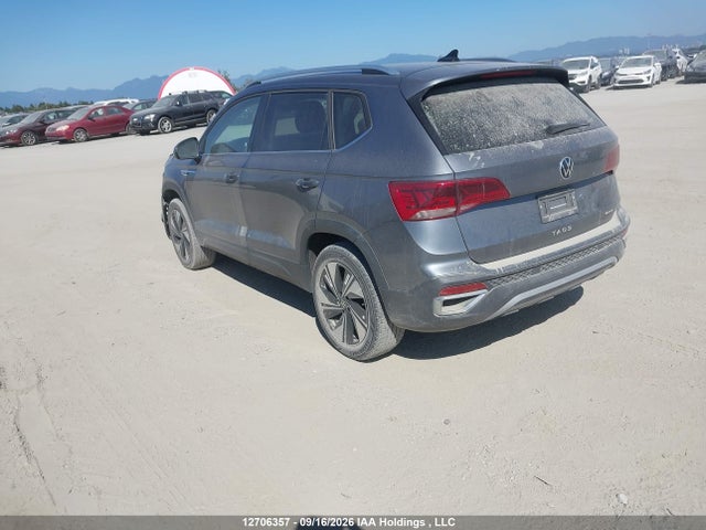 12706357 :رقم المزاد ، 3VVUX7B28RM077067 vin ، 2024 Volkswagen Taos Se مزاد بيع