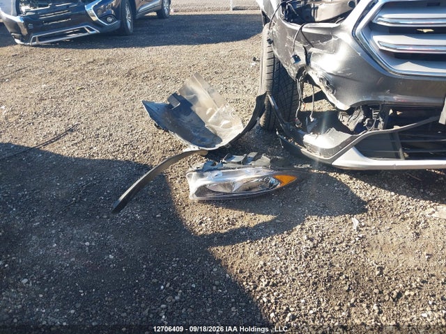 2018 Ford Escape Se მანქანა იყიდება აუქციონზე, vin: 1FMCU9GD0JUC97808, აუქციონის ნომერი: 12706409