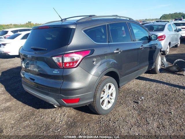 2018 Ford Escape Se მანქანა იყიდება აუქციონზე, vin: 1FMCU9GD0JUC97808, აუქციონის ნომერი: 12706409
