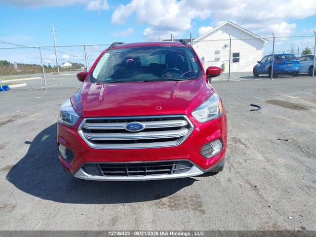 2017 Ford Escape Se მანქანა იყიდება აუქციონზე, vin: 1FMCU9G96HUB63553, აუქციონის ნომერი: 12706423
