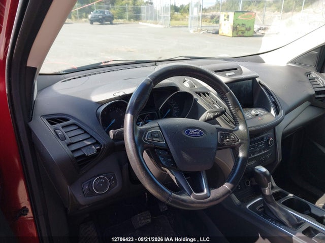 2017 Ford Escape Se მანქანა იყიდება აუქციონზე, vin: 1FMCU9G96HUB63553, აუქციონის ნომერი: 12706423
