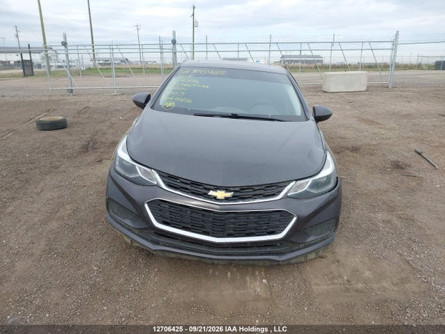 Aukcja sprzedaży 2017 Chevrolet Cruze Lt, vin: 1G1BE5SM8H7158816, numer aukcji: 12706425