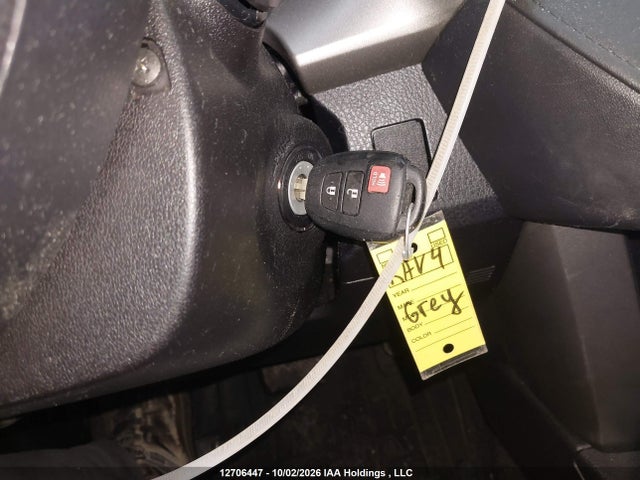 Продажа на аукционе авто 2017 Toyota Rav4 Le, vin: 2T3ZFREV5HW342064, номер лота: 12706447