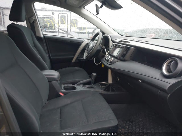 Продажа на аукционе авто 2017 Toyota Rav4 Le, vin: 2T3ZFREV5HW342064, номер лота: 12706447
