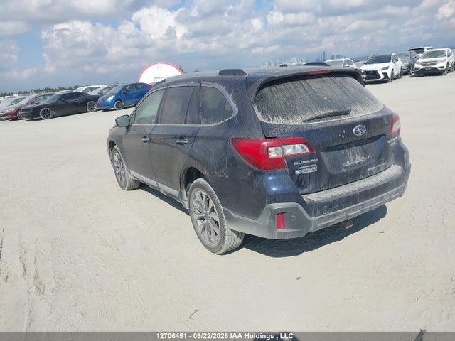 2018 Subaru Outback 3.6r Premier Eyesight Package მანქანა იყიდება აუქციონზე, vin: 4S4BSFTC7J3266817, აუქციონის ნომერი: 12706451