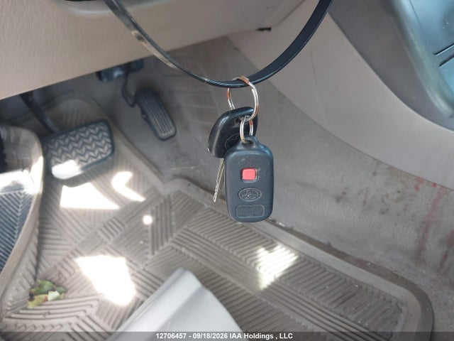 12706457 :رقم المزاد ، 4T1BE32K75U603324 vin ، 2005 Toyota Camry Le/se مزاد بيع