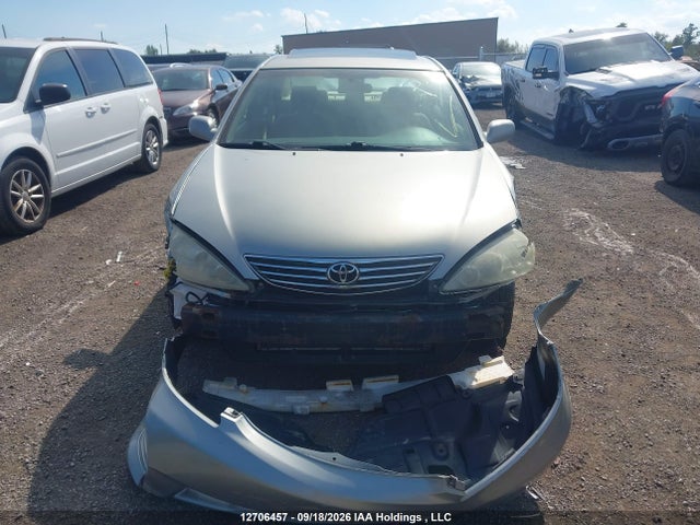 12706457 :رقم المزاد ، 4T1BE32K75U603324 vin ، 2005 Toyota Camry Le/se مزاد بيع