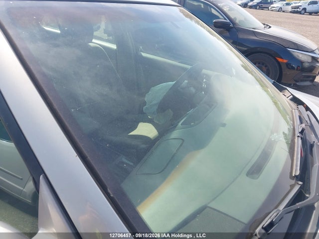 12706457 :رقم المزاد ، 4T1BE32K75U603324 vin ، 2005 Toyota Camry Le/se مزاد بيع