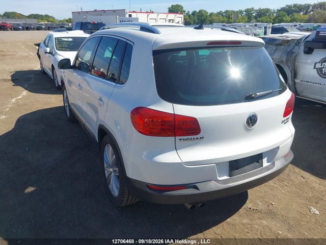 WVGJV7AX5FW553349 Volkswagen Tiguan S/se/sel/r-line
