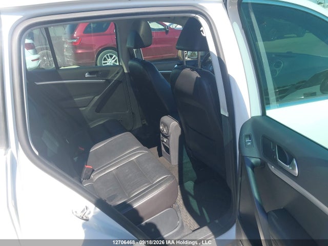 WVGJV7AX5FW553349 Volkswagen Tiguan S/se/sel/r-line