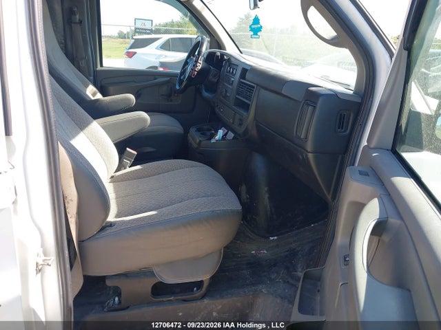 1GTW7FCF3F1277625 GMC Savana 2500 1wt