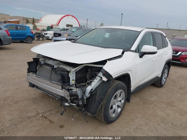 Toyota RAV4 LE 2024 2T3B1RFV4RC477361 Image 2
