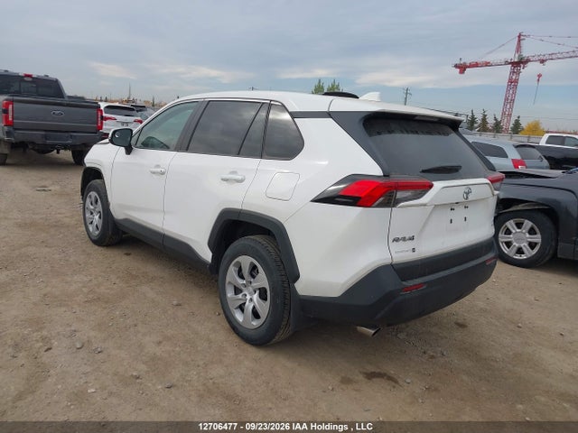 Toyota RAV4 LE 2024 2T3B1RFV4RC477361 Image 3