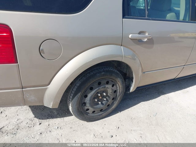12706495 :رقم المزاد ، 1FMDK06127GA32375 vin ، 2007 Ford Freestyle Limited مزاد بيع