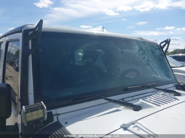 Продажа на аукционе авто 2016 Jeep Wrangler Unlimited Sport, vin: 1C4BJWDG7GL268262, номер лота: 12706547