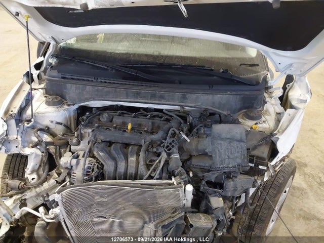 Hyundai Venue Essential 2025 KMHRB8A37SU385265 Image 10