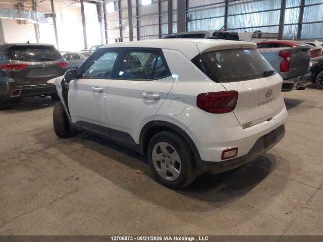 Hyundai Venue Essential 2025 KMHRB8A37SU385265 Image 3