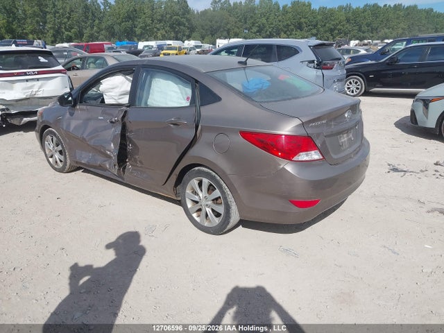 Продажа на аукционе авто 2013 Hyundai Accent Gls/se, vin: KMHCU4AE4DU284939, номер лота: 12706596