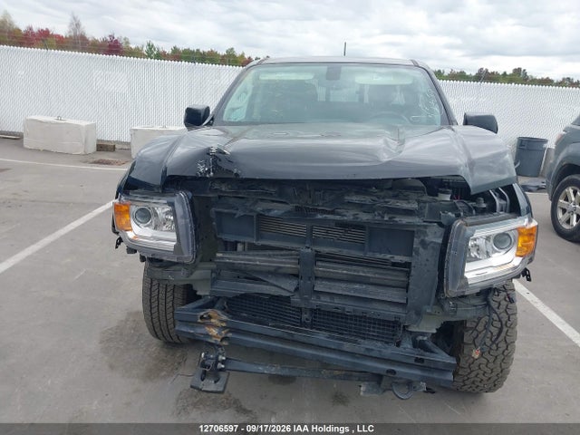 GMC Canyon Elevation 2022 1GTG6CEN3N1252328 Image 13