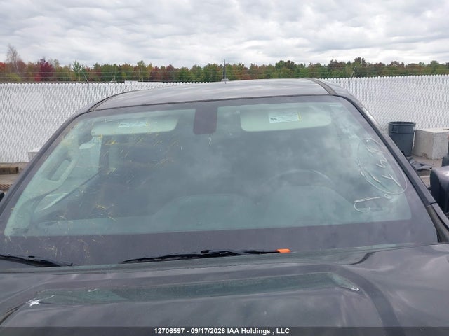 GMC Canyon Elevation 2022 1GTG6CEN3N1252328 Image 18
