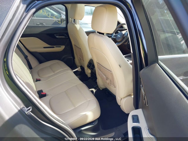 Jaguar F-pace Prestige 2020 SADCK2FXXLA645930 Image 8