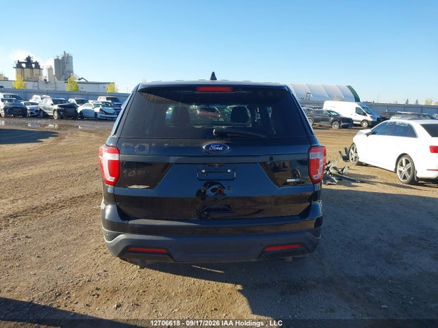 Ford Police Interceptor Utility 2018 1FM5K8AR4JGB20738 Image 17