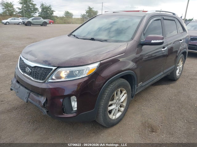 KIA Sorento 2014 5XYKTCA67EG471987 Image 2