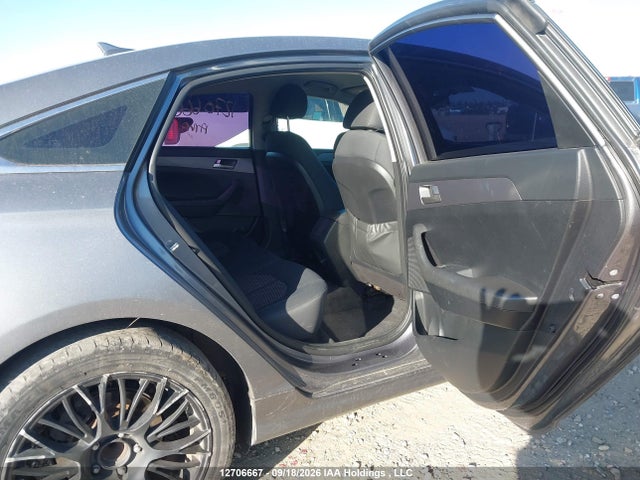 12706667 :رقم المزاد ، 5NPE24AF8JH670958 vin ، 2018 Hyundai Sonata Se مزاد بيع