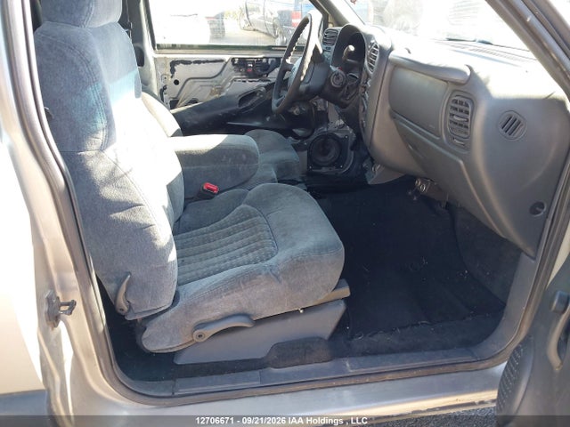 Продажа на аукционе авто 2000 Chevrolet S-10 Ls, vin: 1GCCS19W8Y8315291, номер лота: 12706671