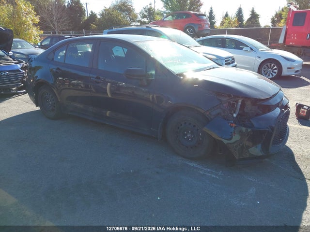 12706676 :رقم المزاد ، 5YFBPMBE0MP149878 vin ، 2021 Toyota Corolla Le مزاد بيع