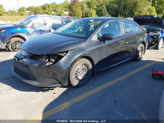 12706676 :رقم المزاد ، 5YFBPMBE0MP149878 vin ، 2021 Toyota Corolla Le مزاد بيع
