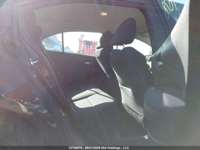 12706676 :رقم المزاد ، 5YFBPMBE0MP149878 vin ، 2021 Toyota Corolla Le مزاد بيع