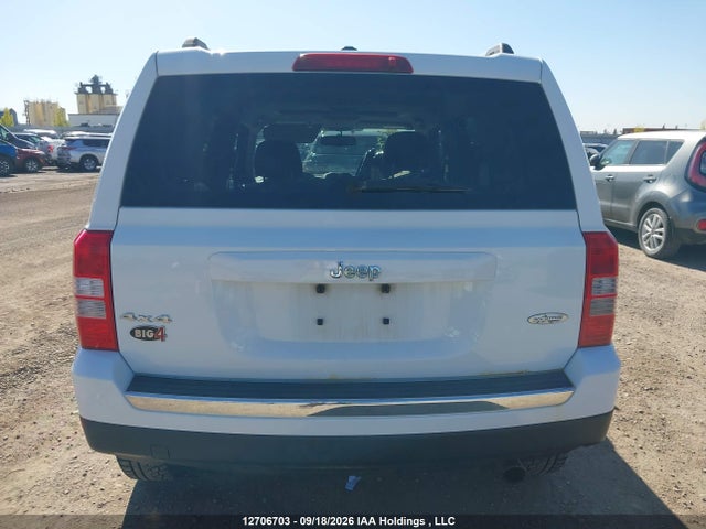 1C4NJRAB8GD510753 Jeep Patriot Sport/north