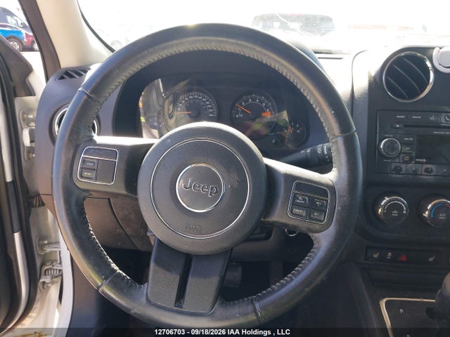 1C4NJRAB8GD510753 Jeep Patriot Sport/north