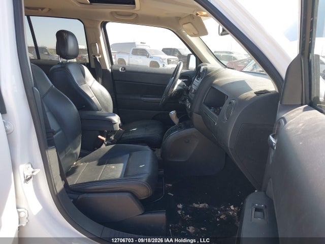 1C4NJRAB8GD510753 Jeep Patriot Sport/north