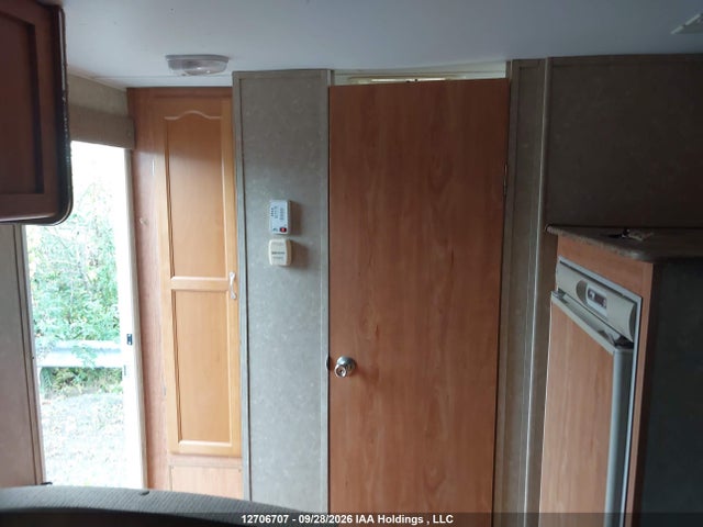 Продажа на аукционе авто 2010 Gulf Stream Innisbrock, vin: 1NL1GTJ27A1100488, номер лота: 12706707