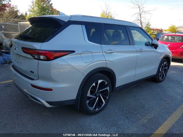 2024 Mitsubishi Outlander Le/se/sel მანქანა იყიდება აუქციონზე, vin: JA4J4VA88RZ631141, აუქციონის ნომერი: 12706746