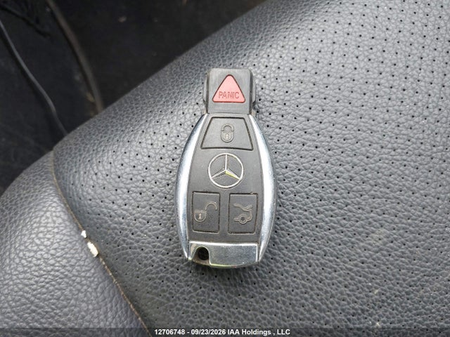 12706748 :رقم المزاد ، WDCGG8HBXBF663018 vin ، 2011 Mercedes-benz Glk 350 4matic مزاد بيع