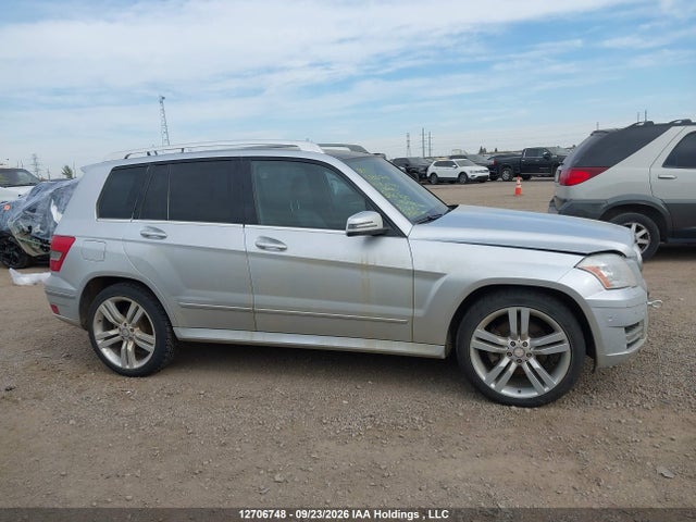 12706748 :رقم المزاد ، WDCGG8HBXBF663018 vin ، 2011 Mercedes-benz Glk 350 4matic مزاد بيع